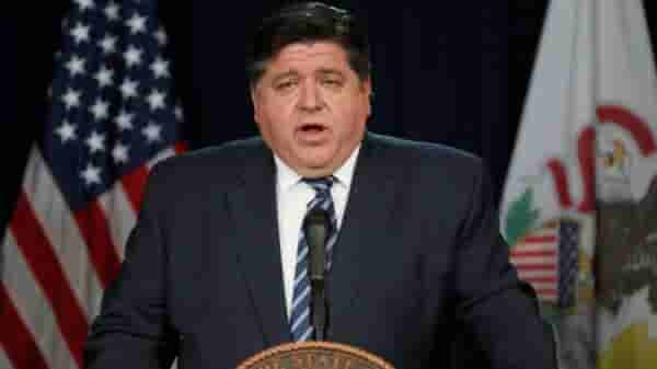 Chicago Governor JB Pritzker reminds its residents to claim the federal Earned Income Tax Credit (EITC) and the Illinois Earned Income Credit (EIC).