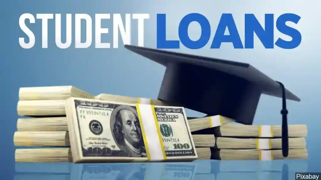 WASHIGNTON (WREX) — A new bill would give the ability for struggling borrowers to seek a bankruptcy discharge for federal student loans after a waiting period of ten years.