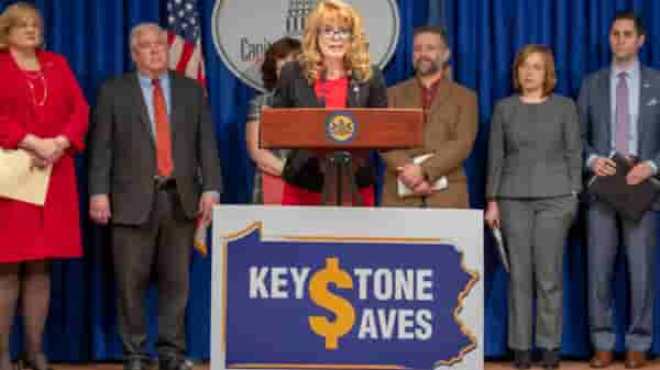 Treasurer Stacy Garrity announced on 13 December 2021 the Keystone Saves Act, a retirement savings program for Pennsylvanians who do not have access to retirement savings through their employer.