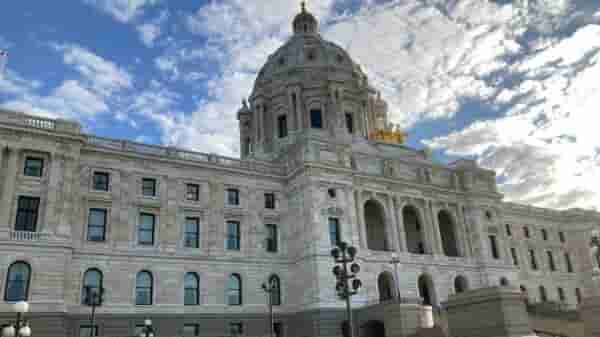 Special Session Unlikely on Minnesota Budget Surplus