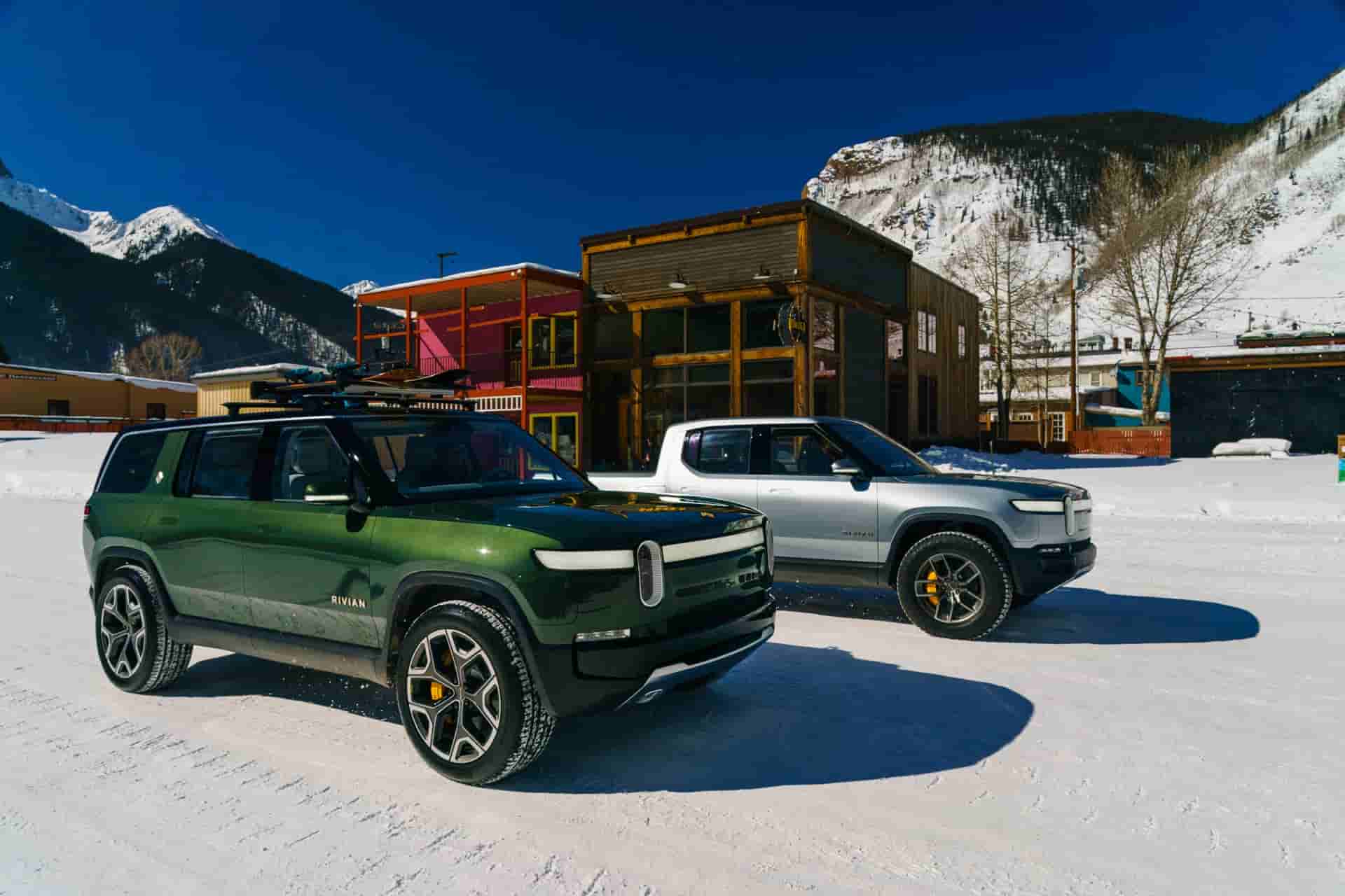 Rivian R1T and R1S. (Photo: Green Car Reports)