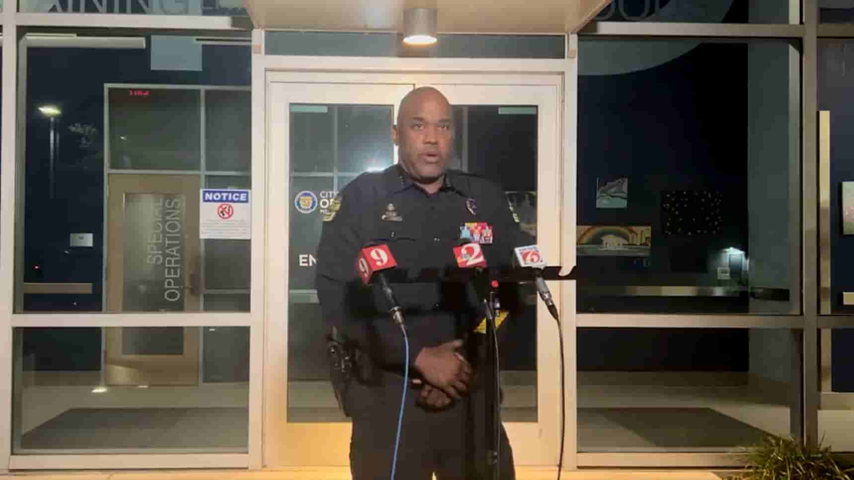 A child and two adults were shot to death in a domestic violence incident, at 2:25 am Sunday in Orlando. The suspect was shot and then died in an officer-involved shooting after firing the police officers of Orlando Police. 