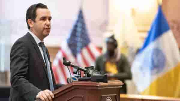 Jersey City Mayor Steven Fulop declares his candidacy to run for New Jersey Governor this 2025 election and plans to succeed Gov. Phil Murphy in 2025. Fulop is on his third term as the Democratic mayor of Jersey City.